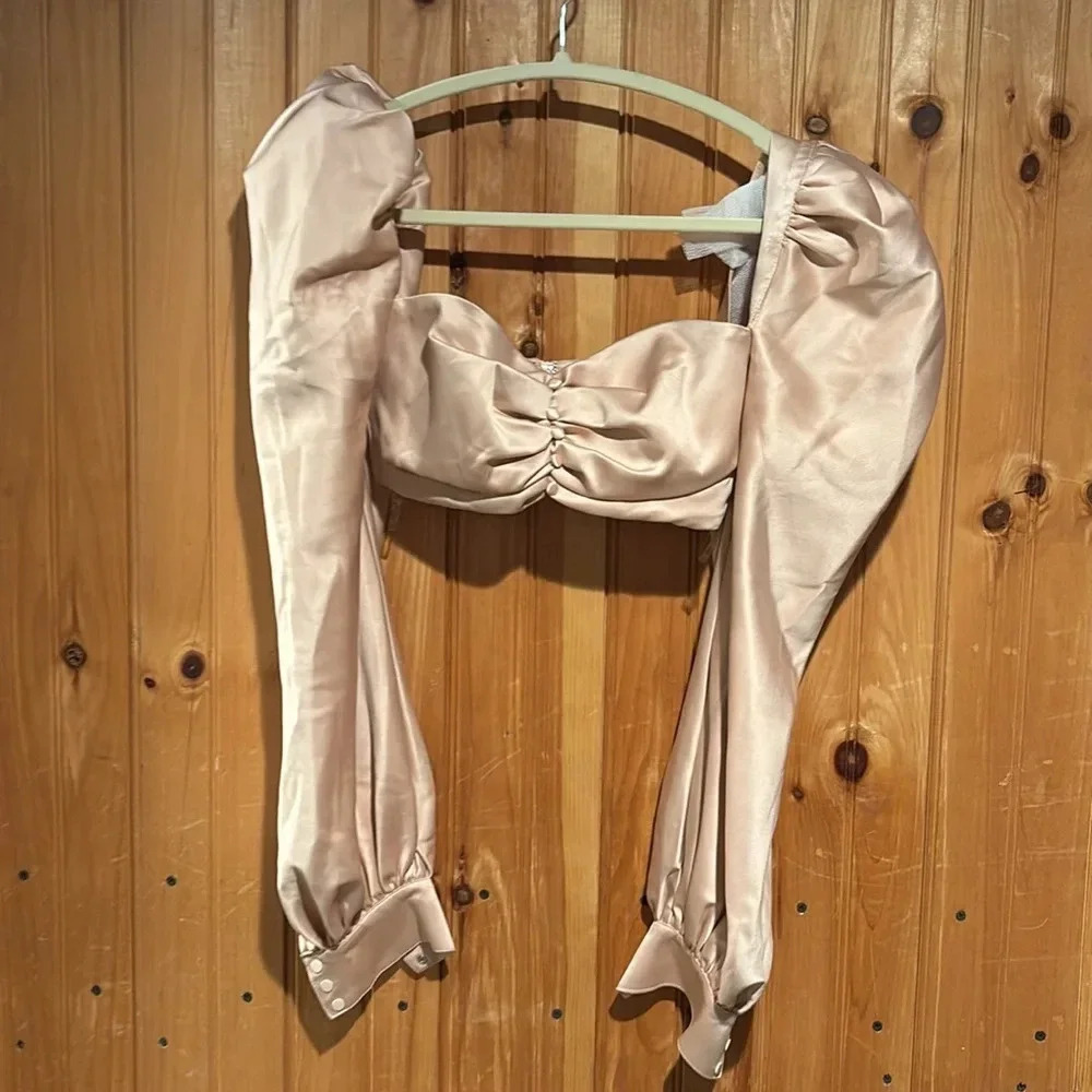 HOUSE OF CB Jana crop top puff sleeve long sleeve rose gold size xs